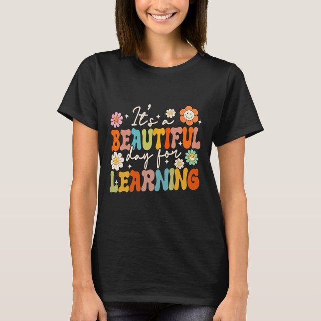 Camiseta Groovis É Um Belo Dia Para Aprender De Volta À Esc (Frente)