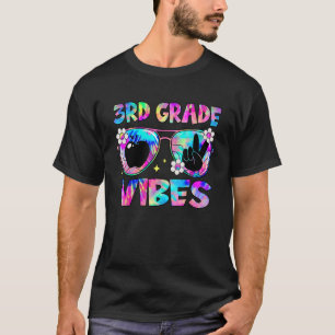 Camiseta Groovs 3º Grau Vibes Óculos Solares Colar Corante 