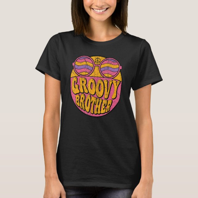 Camiseta Groovy Brother 70s Aesthetic Nostalgia 1970's Retr (Frente)