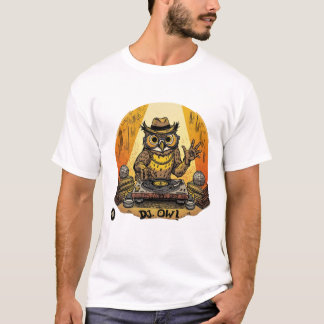 Camiseta Groovy DJ Owl: Vibes da Noite
