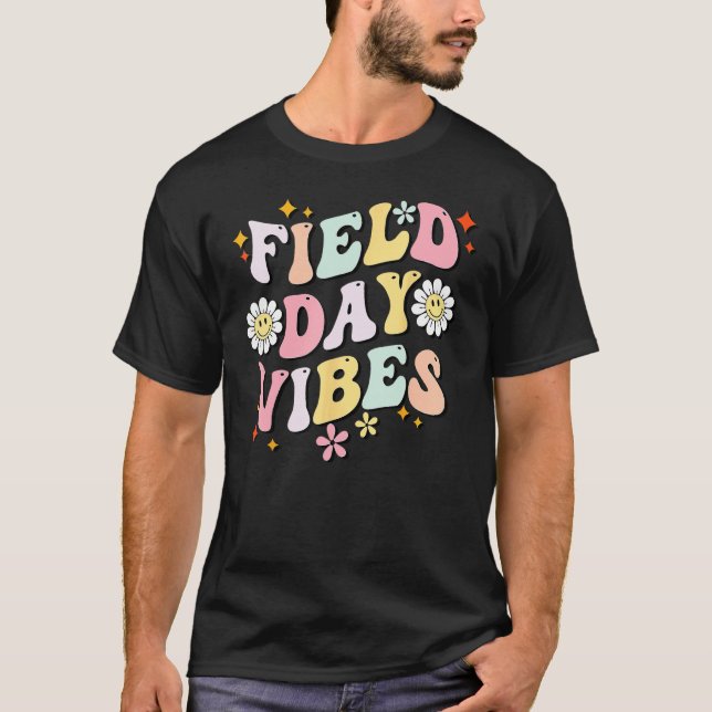 Camiseta Groovy Field Day 2023 Funny Field Day Vibes Teache (Frente)