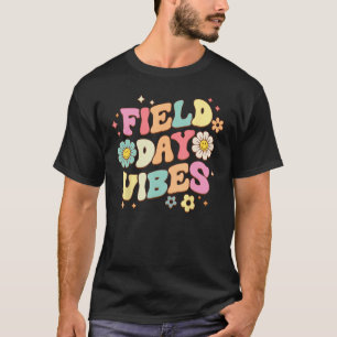 Camiseta Groovy Field Day 2023 Vibes Field Day Garoto Profe
