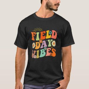 Camiseta Groovy Field Day Vibes Professora Estudante Campo