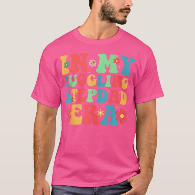 Camiseta Groovy In My Juggling Stepdad Era Juggler Juggling (Frente)