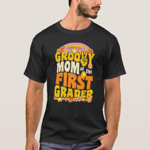 Camiseta Groovy Mãe do Primeiro Grader Retro Wavy 70s Vint