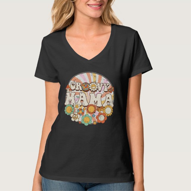 Camiseta Groovy Mama Retro Rainbow Colorful Flower Mothers  (Frente)