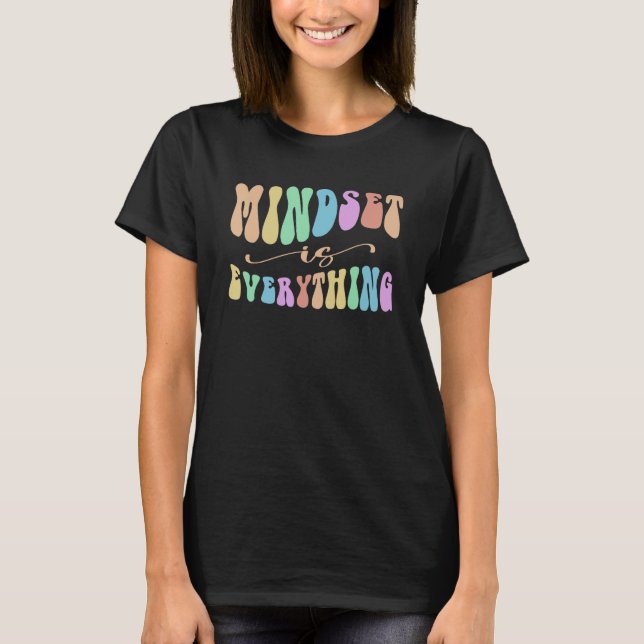 Camiseta Groovy MINDSET EVERYTHING Future Millionaire in Tr (Frente)