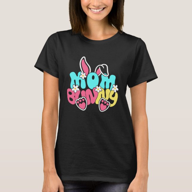 Camiseta Groovy Mom Bunny  Happy Easter Mother's Day 2023 (Frente)