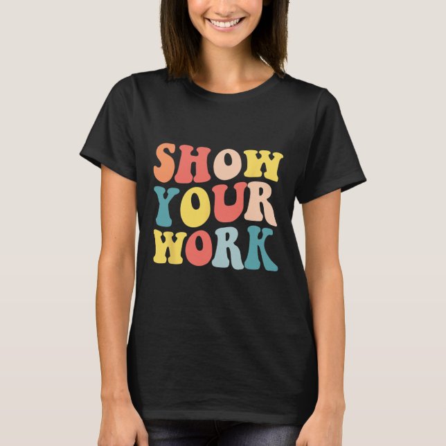 Camiseta Groovy Mostra Sua Apreciação De Professores De Mat (Frente)