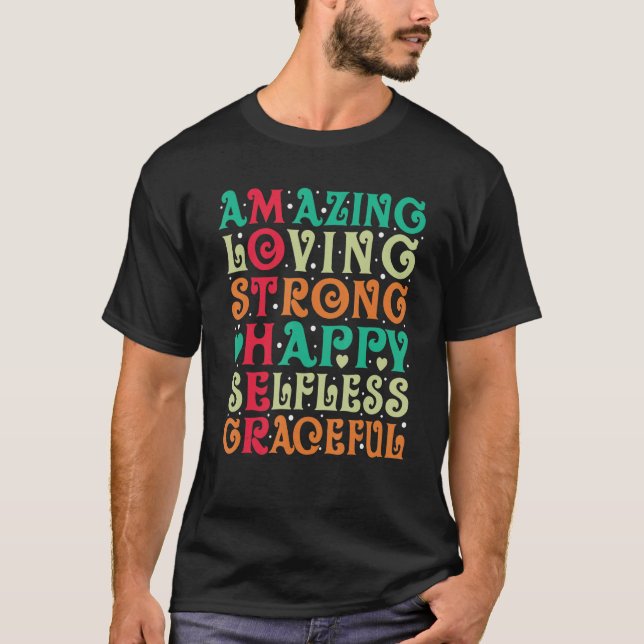 Camiseta Groovy Mother Amazing Loving Strong Happy Selfless (Frente)