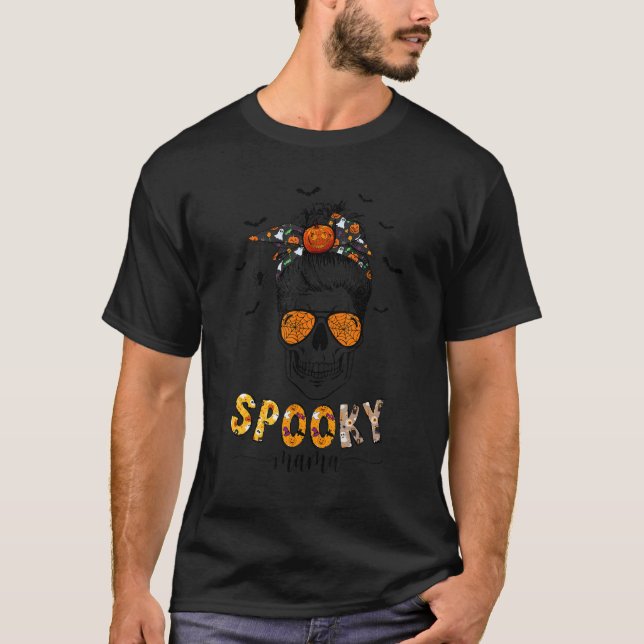 Camiseta Groovy One Spooky Mama Messy Bun Women Bruxa Mãe H (Frente)