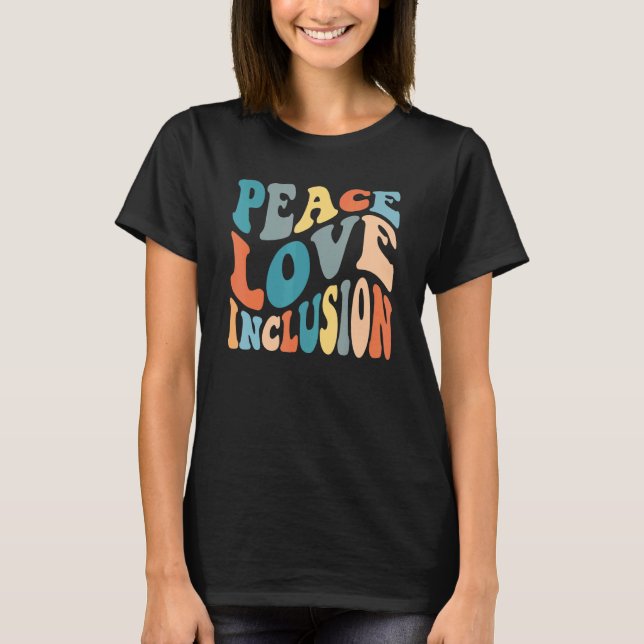 Camiseta Groovy Peace Love Inclusion SPED Squad Special Ed  (Frente)