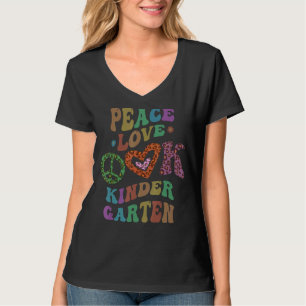 Camiseta Groovy PEACE LOVE KINDERGARTEN Leopard Tipo de imp