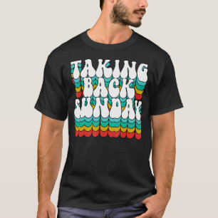 Camiseta Groovy Retornando a Cotação de Domingo Roupa Vinta