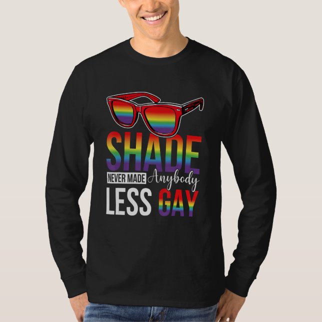 Camiseta Groovy Shade Never Made Anybody Less Gay LGBTQ Pri (Frente)