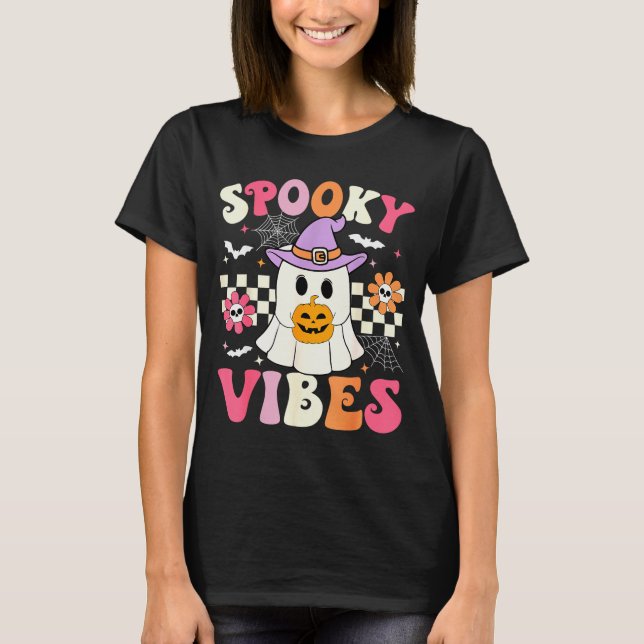 Camiseta Groovy Soky Vibes Retro Ghost Holding Pumpkin Hall (Frente)