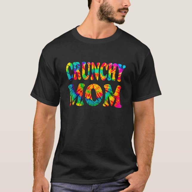 Camiseta Groovy Tie Dye Crunchy Mãe (Frente)
