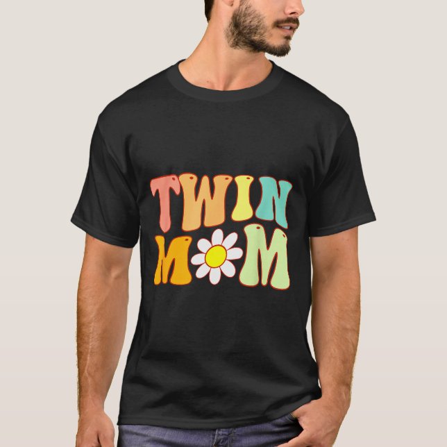 Camiseta Groovy Twin Mama Funny Mother's Day For New Mom Of (Frente)