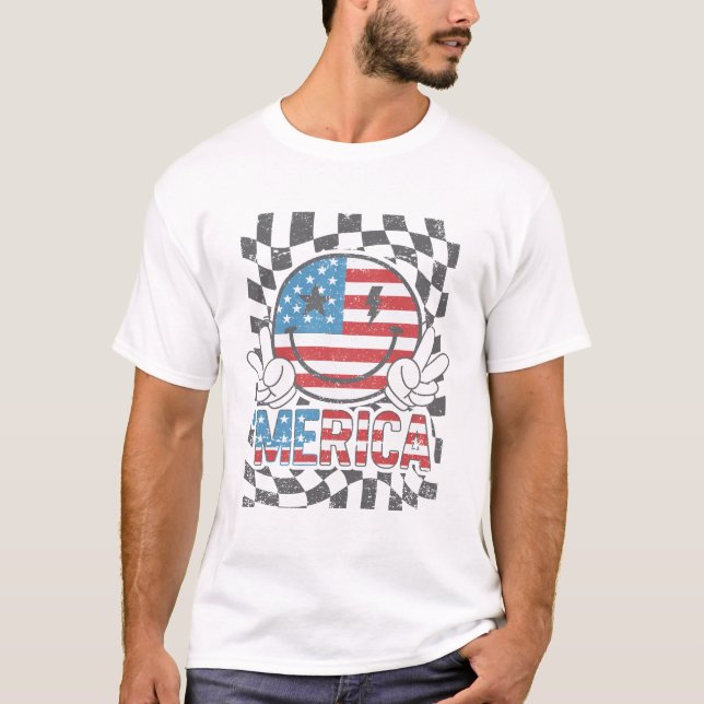Camiseta Groovy USA Flag Smile | 4 de julho de 'Merica Art' (Frente)