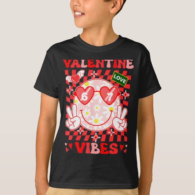 Camiseta Groovy Valentine Vibes Happy Valentine's Day Girl  (Frente)