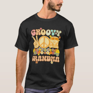 Camiseta Groovy Vovó Retrorando Chá de fraldas da Família C