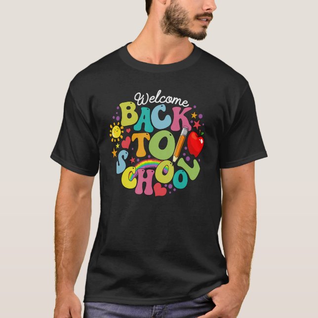 Camiseta Groovy Welcome Back To School Rainbow Pencil Teach (Frente)