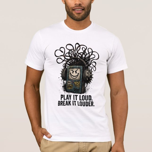 Camiseta Grunge Cassette Player with Spiked Headphones (Frente)