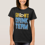 Camiseta Grupo de Bebidas do Groom - Partido de Despedida d<br><div class="desc">Grupo Bebida do Groom - Partido de Despedida de Imagem de Vintage Presente</div>