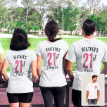 Camiseta Grupo Personalizado De Correspondência De Festas d<br><div class="desc">Você está planejando uma aniversário de 21 anos ou um 50º aniversário de casamento e precisa de algumas ideias de presente de excelente? Veja as nossas camisas cor-de-rosa que são totalmente personalizáveis para qualquer aniversário, reunião ou aniversário se juntem! Estas camisas confortáveis e na moda são perfeitas para celebrar o...</div>