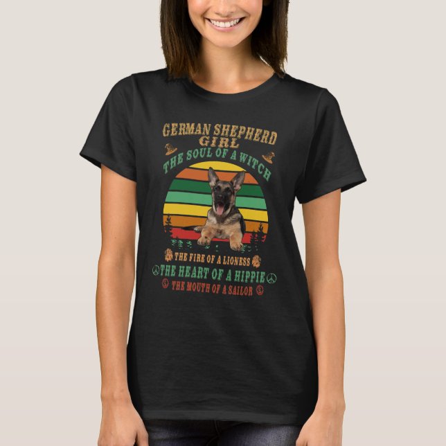 Camiseta GSD052 - Garota German shepherd A Alma De Uma Brux (Frente)