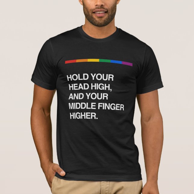 CAMISETA GUARDARE SEU DEDO ALTO E SEU MÉDIO PRINCIPAL MAIS (Frente)