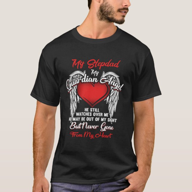 Camiseta Guardian Angel My Stepdad Christmas He Watches Ove (Frente)