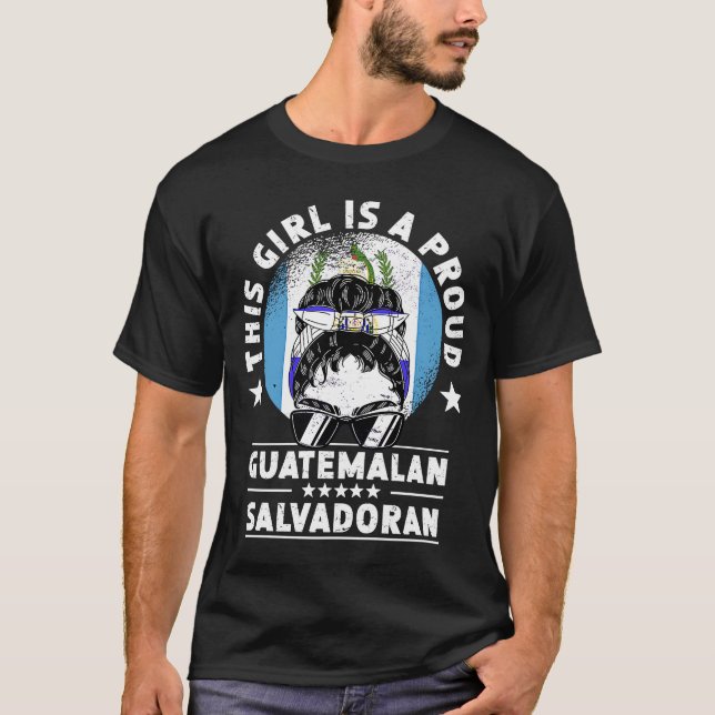 Camiseta Guatemala Flag El Salvador cultivou orgulho femini (Frente)