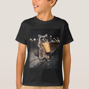 Camiseta Guaxinim bebendo café gelado engraçado para homens