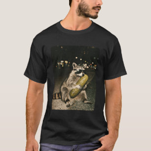 Camiseta Guaxinim Comendo Grande Pepino Verde Rua da Meia-N