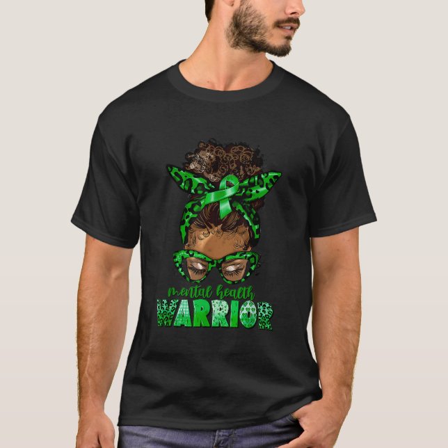 Camiseta Guerreira da Saúde Mental Mulher Negra Chupa Fita (Frente)