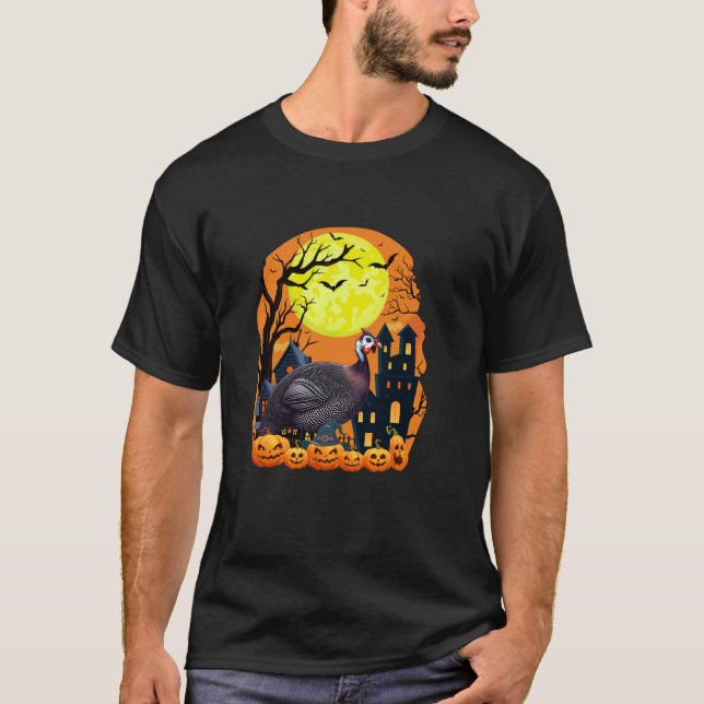 Camiseta Guineense Fogueira Com Pumpkins Engraçada Hallowee (Frente)