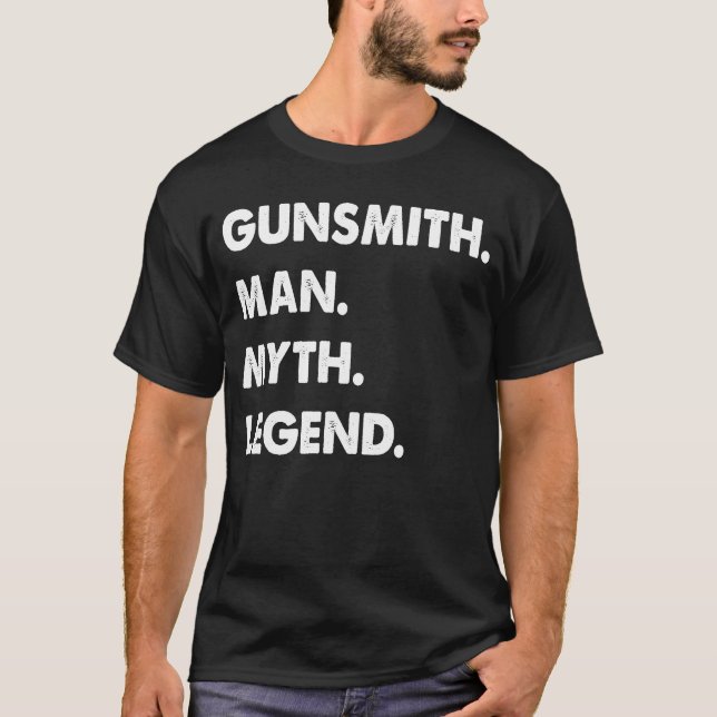 Camiseta Gunsmith Man Myth Legend (Frente)
