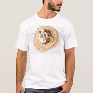 Camiseta Gyros pita com tzatziki coleslaw azeitonas e feta