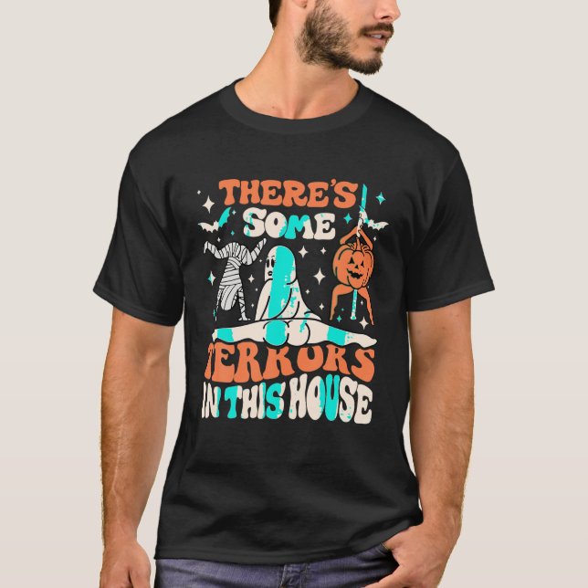 Camiseta Há Alguns Horrores Nesta Casa Ghost Pumpkin H (Frente)