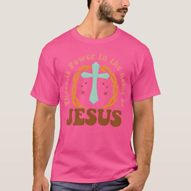 Camiseta Há Poder No Nome De Jesus Roupas amigos (Frente)