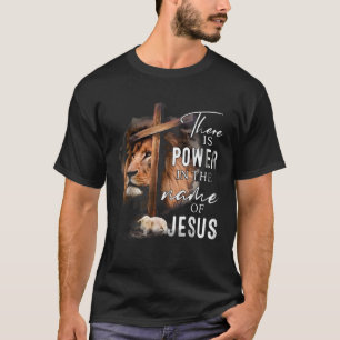 Camiseta Há Poder no Nome Jesus Fé Leão Cristo