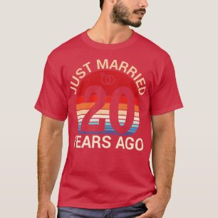 Camiseta Há recem casados De 20 Anos, Sua Esposa Se Casou C