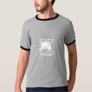 Camiseta há uma linha fina entre a pesca e a posição
