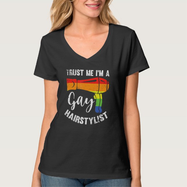 Camiseta Hair Dresser Barber Compro Lgbt Confie em mim Rua (Frente)