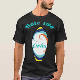Camiseta Haleiwa Oahu surfando em North Shore Beach Paradis