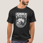 Camiseta Haleiwa Surf Club Hawaii Emblem<br><div class="desc">Design do Clube Haleiwa Surf com ilustração de onda oceânica em estilo crachá.</div>