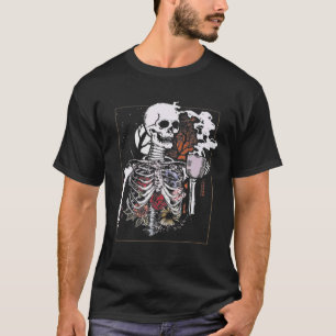 Camiseta Halloween 2022 Bebendo De Café Skeleton Skull Vint