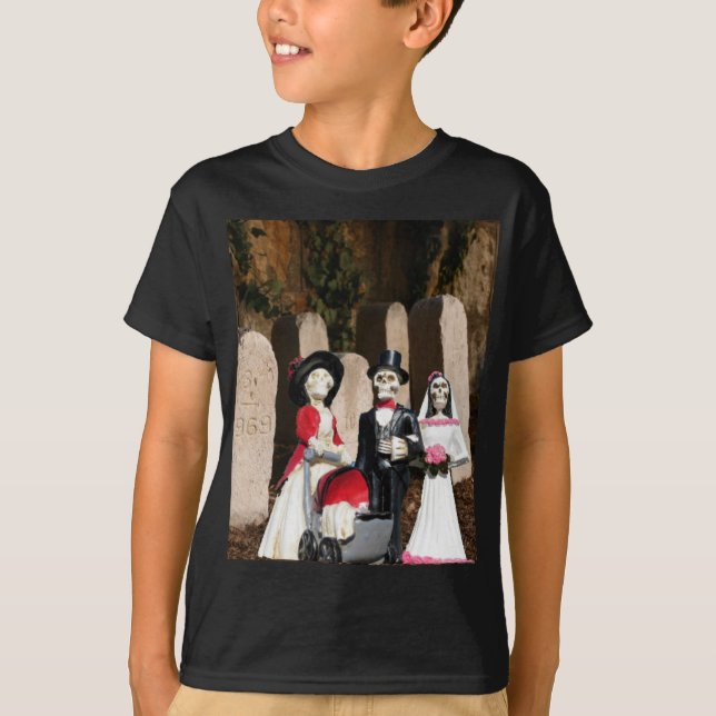 Camiseta Halloween assustador. (Frente)
