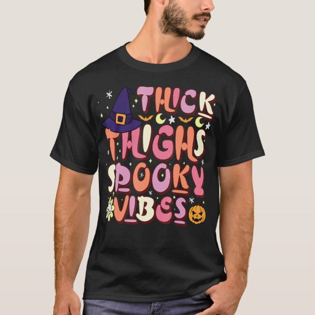 Camiseta Halloween Ghost Thick Thick Things Spooky Vibes Se (Frente)
